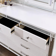 Load image into Gallery viewer, BRACHIUM E.King Bed, White
