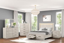 Load image into Gallery viewer, Wellingborough E.King &amp; Queen Bed