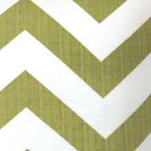 Load image into Gallery viewer, ZOE 22&quot; X 22&quot; Pillow, Green Chevron (2/CTN)