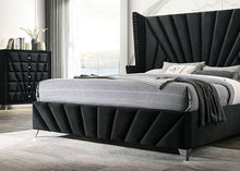 Load image into Gallery viewer, Carissa Bed