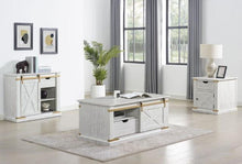 Load image into Gallery viewer, Bacerra End table