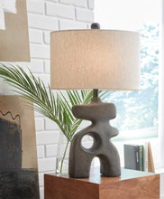 Load image into Gallery viewer, Danacy Lamp Set