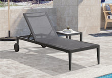 Load image into Gallery viewer, Nizuc White manufactured wood Outdoor Patio Aluminum End Table
