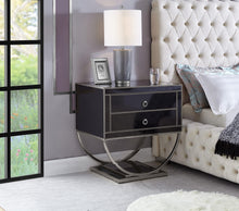 Load image into Gallery viewer, Alyssa Side Table