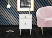Load image into Gallery viewer, Lia Side Table
