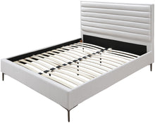 Load image into Gallery viewer, Hunter Cream Linen King Bed