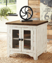 Load image into Gallery viewer, Wystfield Occasional Table Set