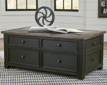 Load image into Gallery viewer, Tyler Creek Occasional Table Set
