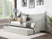 Load image into Gallery viewer, Lycoris Daybed