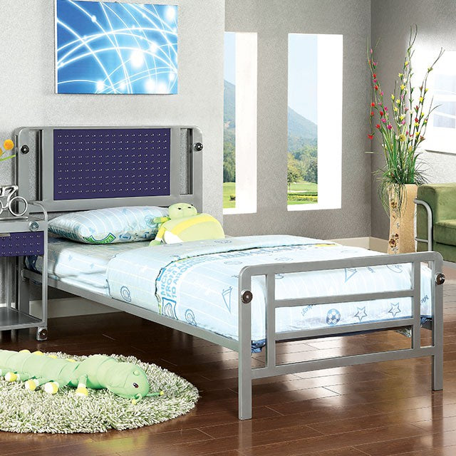 Prado Bed