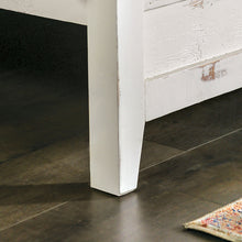 Load image into Gallery viewer, Myrtlemoore Bed