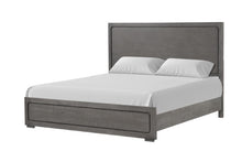 Load image into Gallery viewer, Crowthorne Queen Bedroom Set