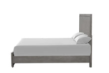 Load image into Gallery viewer, Crowthorne Queen Bedroom Set