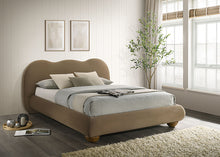 Load image into Gallery viewer, Finamore E.King Bed