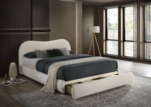 Load image into Gallery viewer, Grimsby E.King Bed
