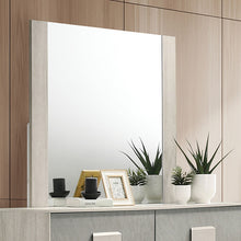 Load image into Gallery viewer, Lincolt Mirror