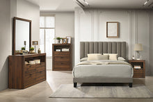 Load image into Gallery viewer, Altimari E.King Bed