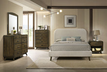 Load image into Gallery viewer, Heswall 4 Pc Queen Bedroom Set