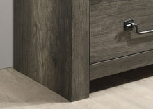Load image into Gallery viewer, Britonale Queen Bedroom Set