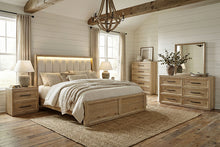 Load image into Gallery viewer, Helios Queen Bed
