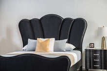 Load image into Gallery viewer, Melodi Parc Queen Bedroom Set