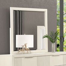 Load image into Gallery viewer, Isadore Mirror