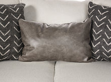 Load image into Gallery viewer, Hyde Park Loveseat w/ Pillows