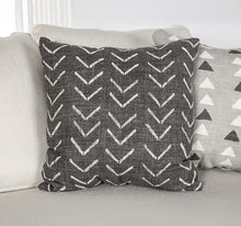 Load image into Gallery viewer, Hyde Park Loveseat w/ Pillows